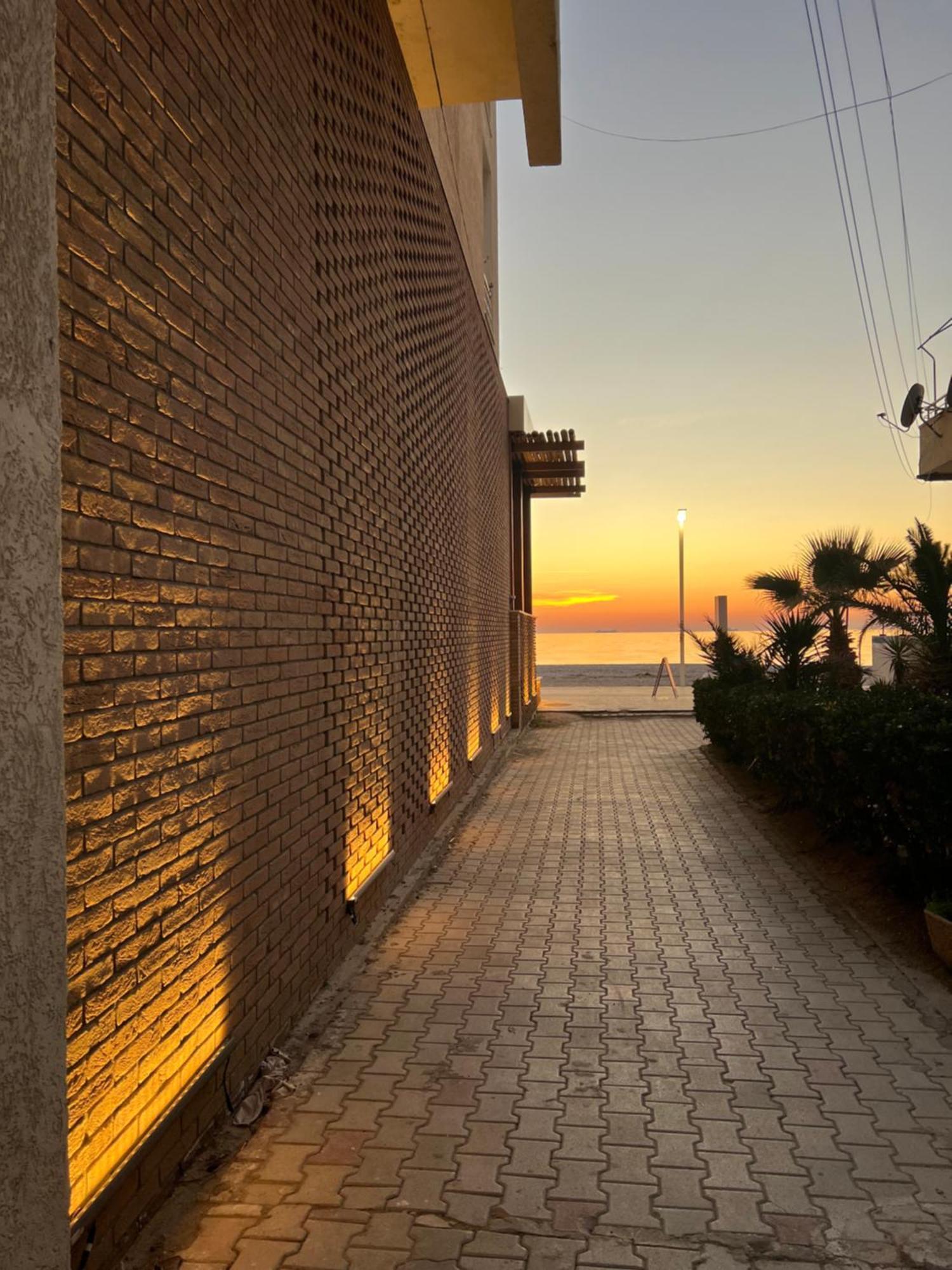 Klar Apartment Few Steps From The Beach Durrës Extérieur photo